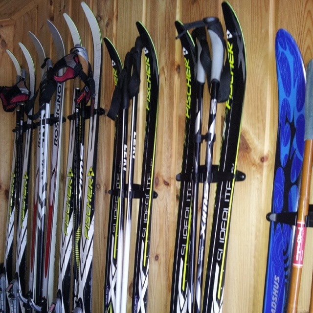 Kjøp og salg av brukte ski, tøy og annet utstyr på FB